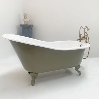 Vintage cast iron single ended slipper bath 